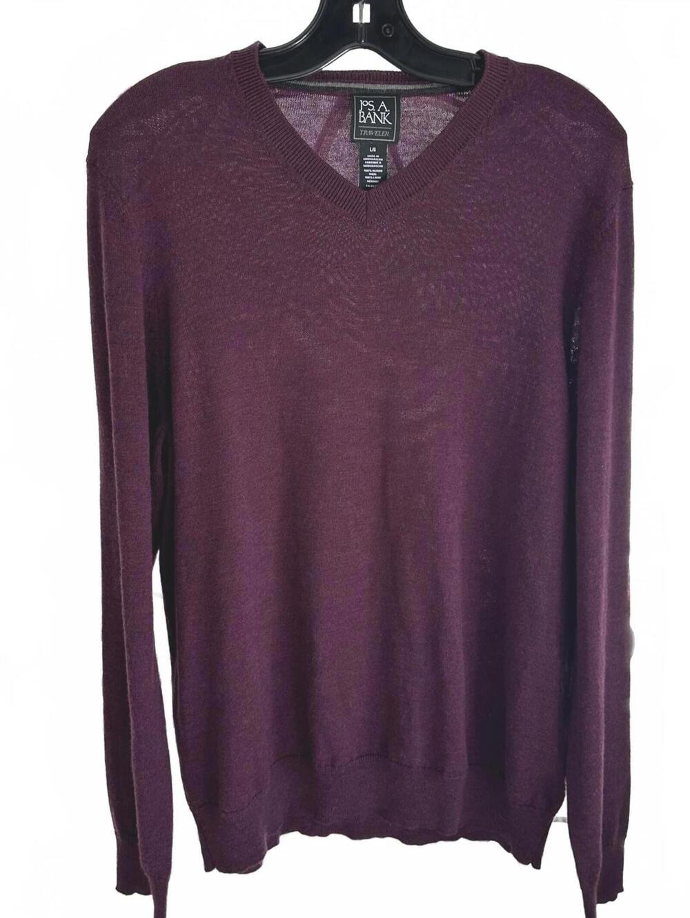 Jos A Bank Traveler Men’s Burgundy 100% Merino Wool V-Neck Sweater - Large